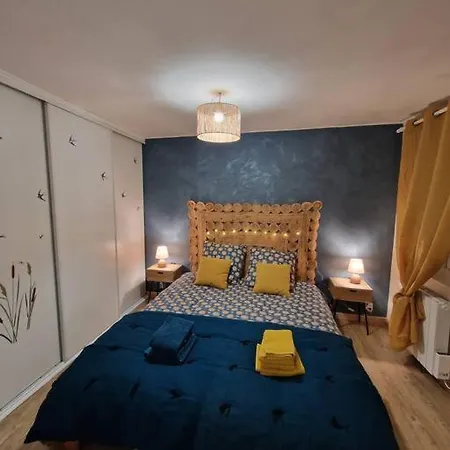 Au Bord Du Canal Апартаменты *